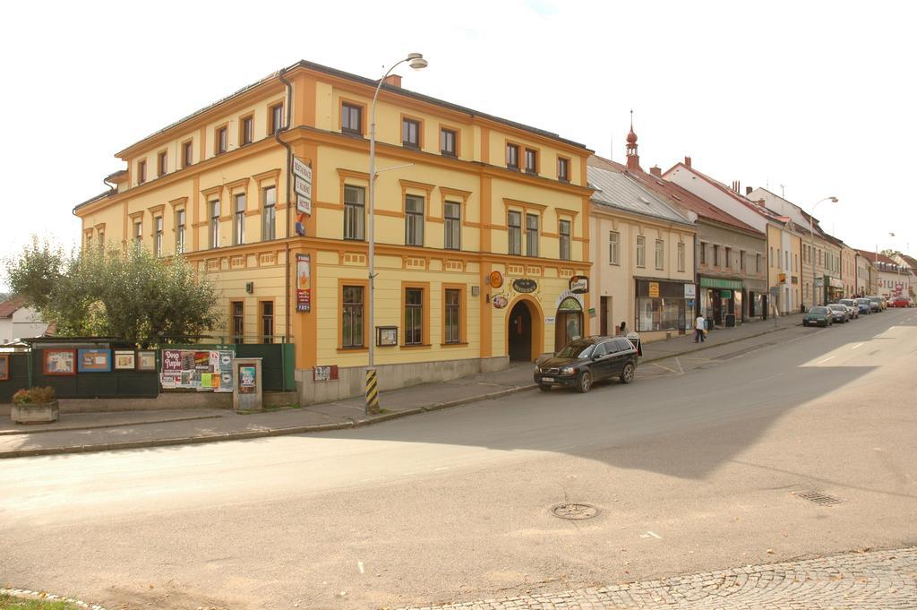 Penzion "U Kubinu" Pribyslav Экстерьер фото